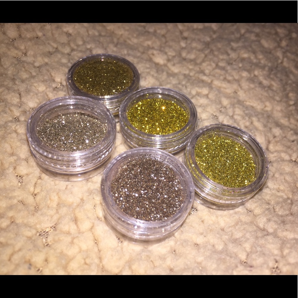 Gold glitter eyeshadow bundle